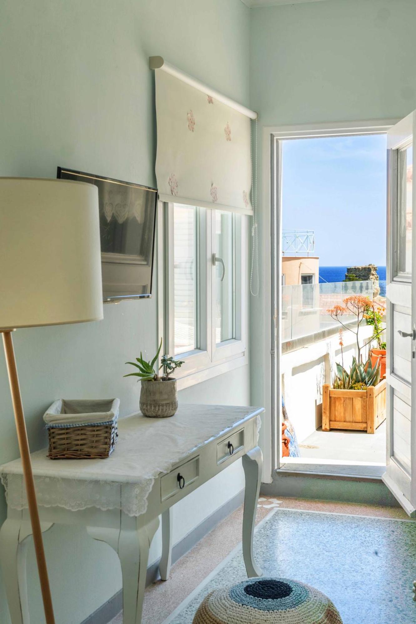 Castel Abaso Boutique Apartments Ándros Extérieur photo