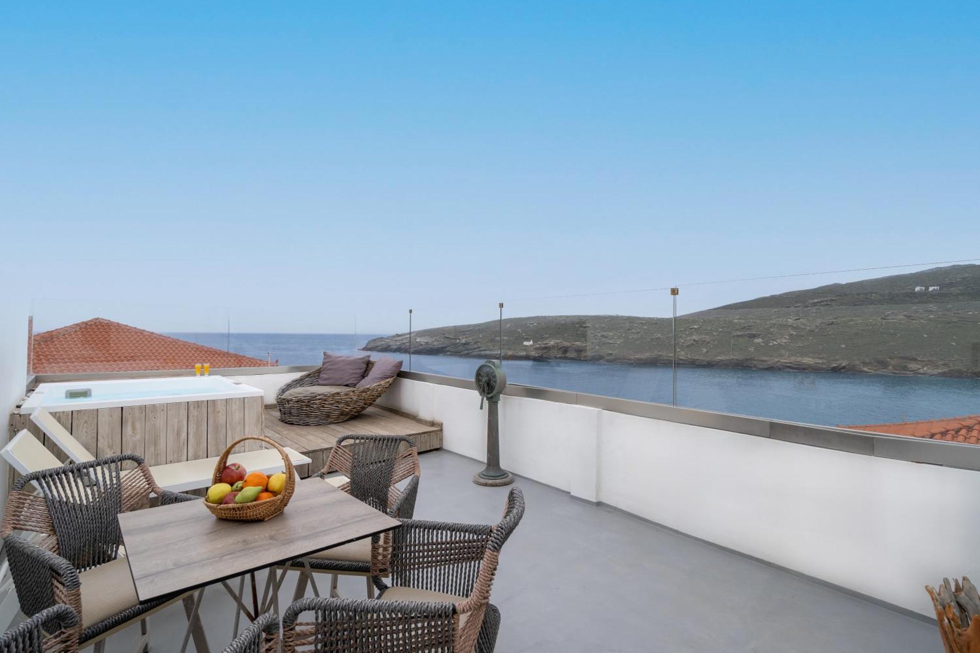Castel Abaso Boutique Apartments Ándros Extérieur photo