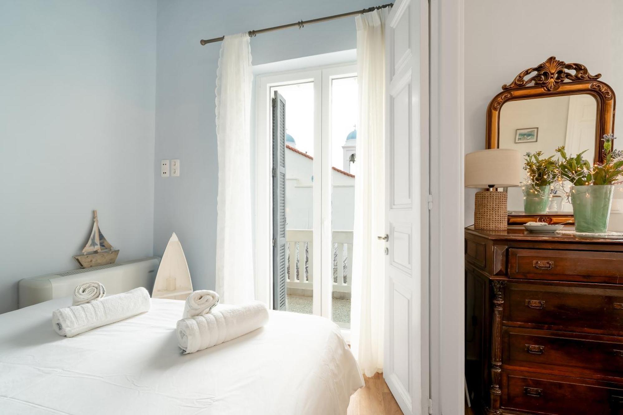 Castel Abaso Boutique Apartments Ándros Extérieur photo